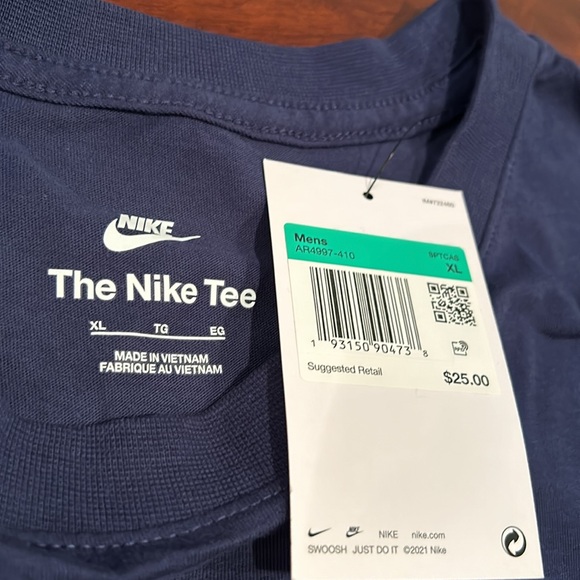 Nike T Shirt - Picture 3 of 3